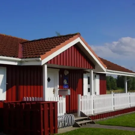 4 Personen Mit Kaminofen, Wintergarten Und Kanu, Mit Einem Wundervollen Blick Auf Den In Ferienhaus Otterndorf